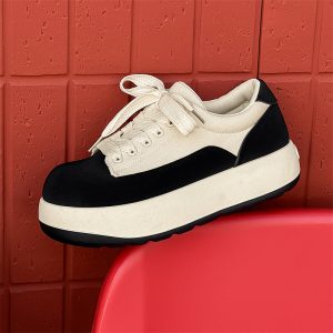 A Platform for Joining Canvas And Rubber Footwear